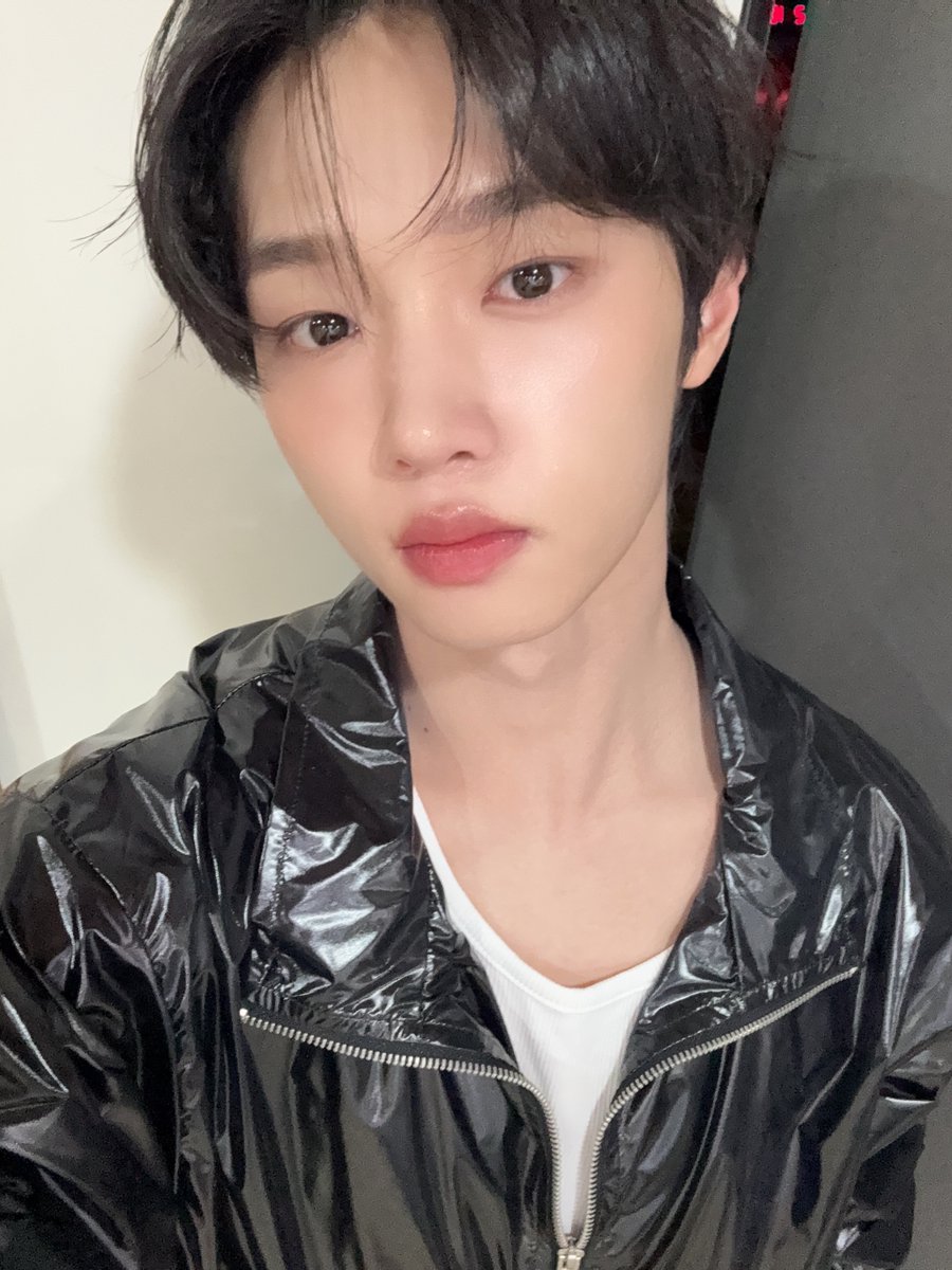 [⏰]
잠시 후 오후 10시 30분,
MBC FM4U ‘친한친구 방송반'에 동표가 출연합니다🩵

#손동표 #SONDONGPYO
#MBC #친한친구방송반