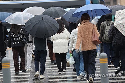 수요일 전국에 오후까지 비…중부는 미세먼지 '나쁨' 지속 
yna.co.kr/view/AKR202603…