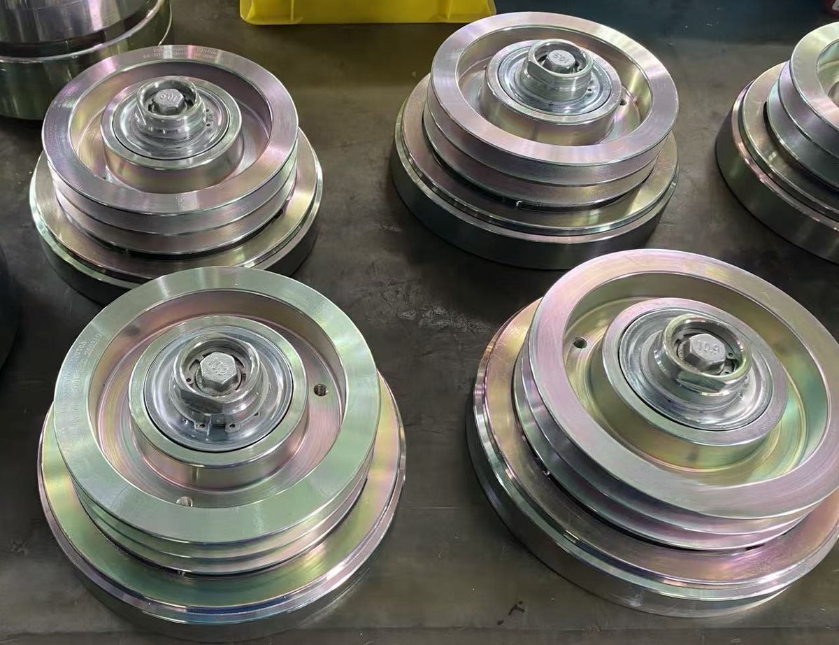 Bus AC Magnetic Clutch for Bitzer/Bock compressors. JJQY Bus AC Magnetic Clutches Manufacturing since 2002. Sean/+86 18770921185 / sean@qiyuanautoparts.com
qiyuanautoparts.com