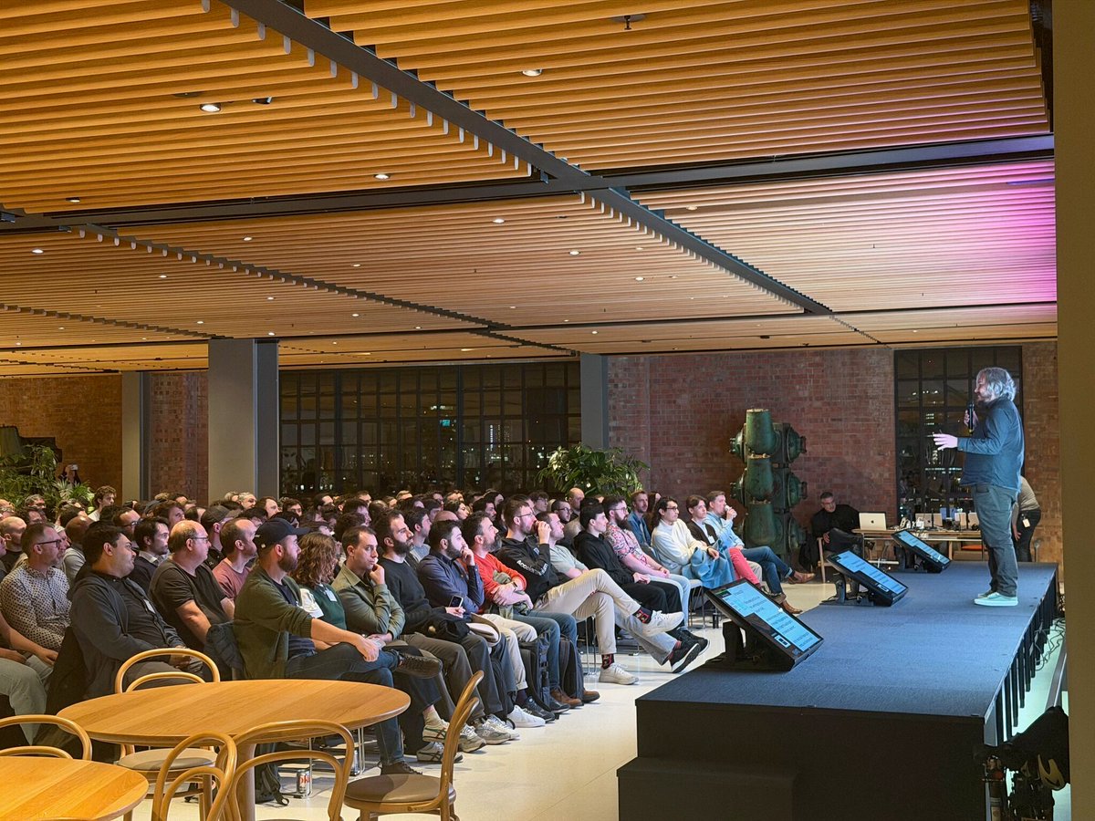 Darryl Bayliss tweet media