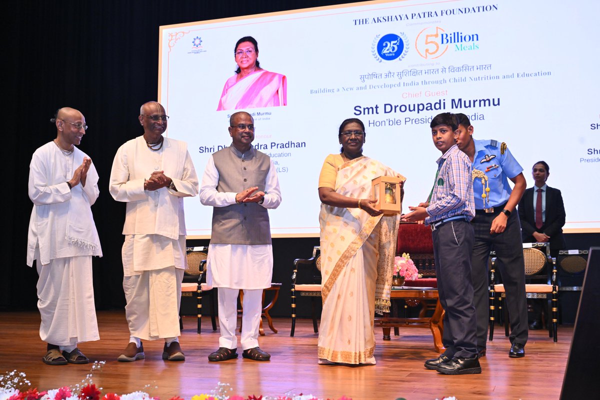 Dharmendra Pradhan tweet media