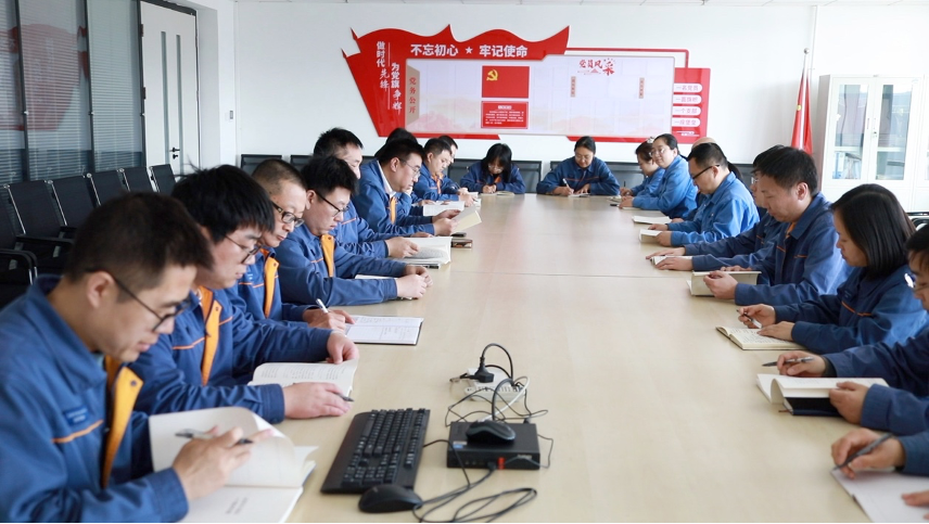 Frontlinestory's tweet image. Frontline engineers put the correct performance outlook into practice
Members of the Chinese Communist Party are now called on to develop and practice a correct understanding of what it means to perform well. On the front line of #technological innovation, what does that mean for
