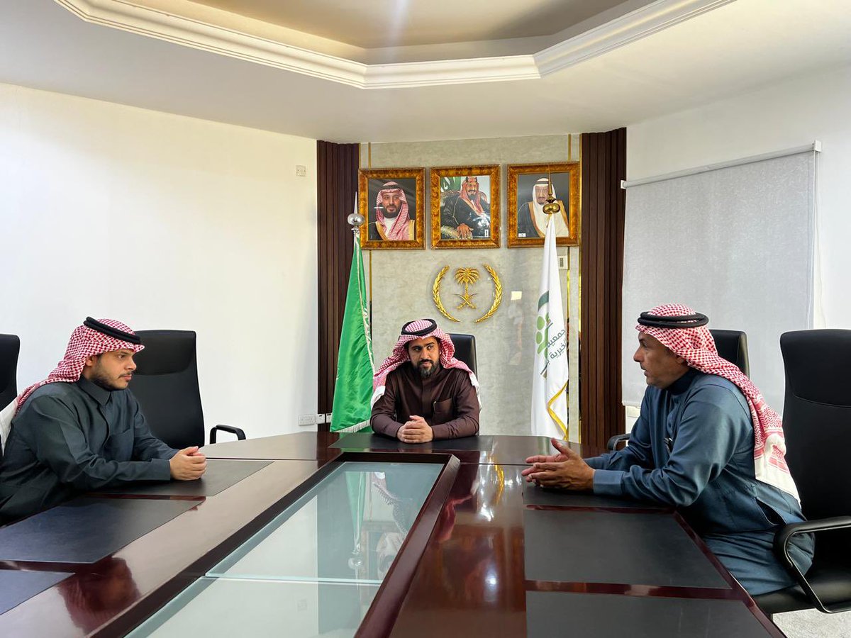 جمعية الملك عبدالعزيز الخيرية بتبوك tweet media