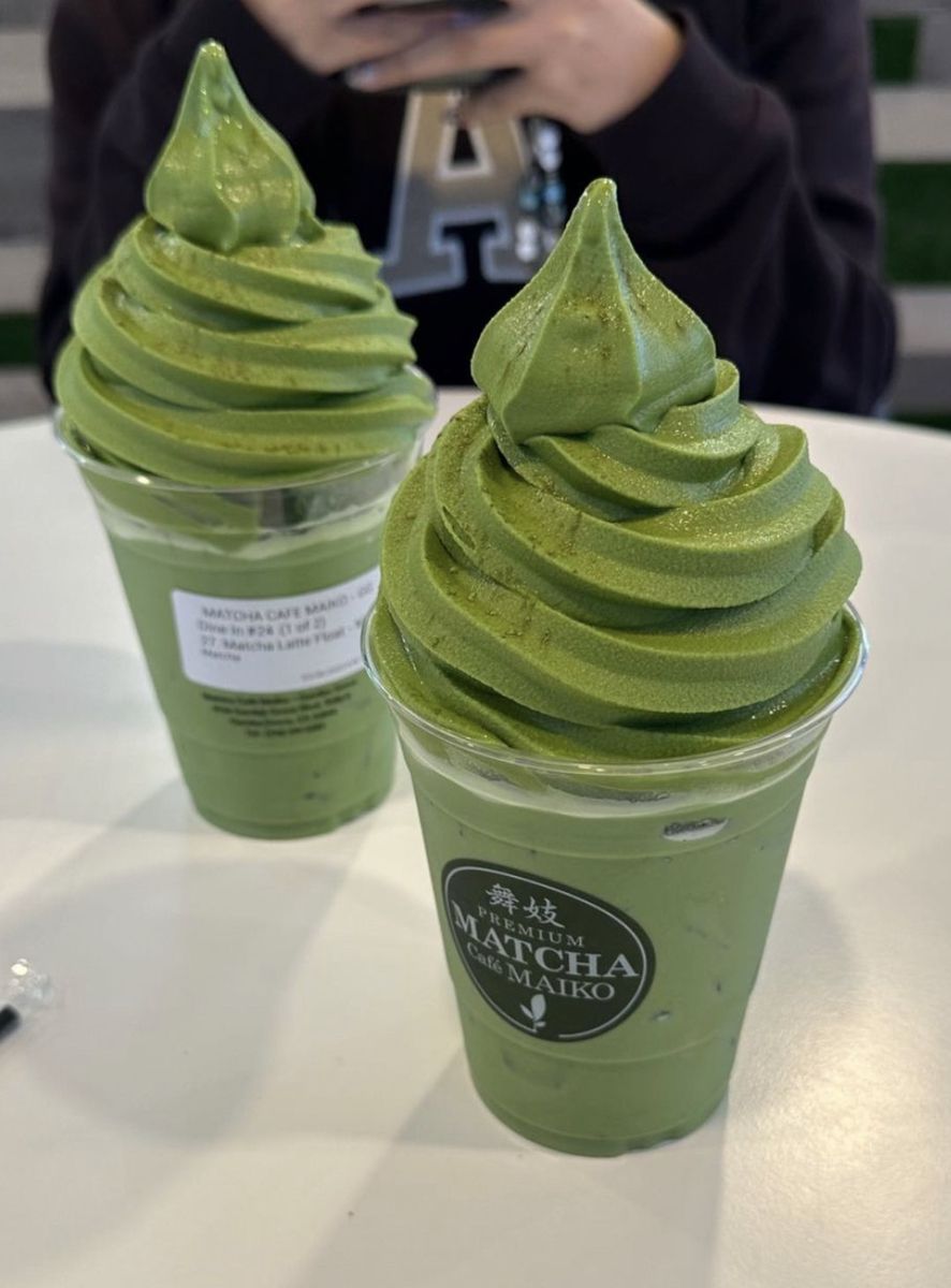 Cute Dessert tweet media