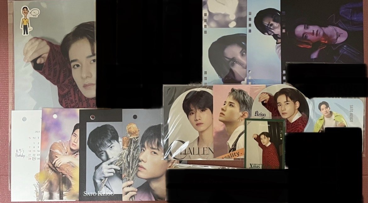 めろん tweet media