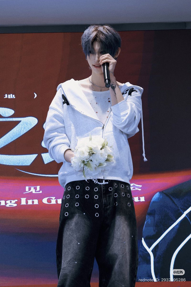중남콤 tweet media
