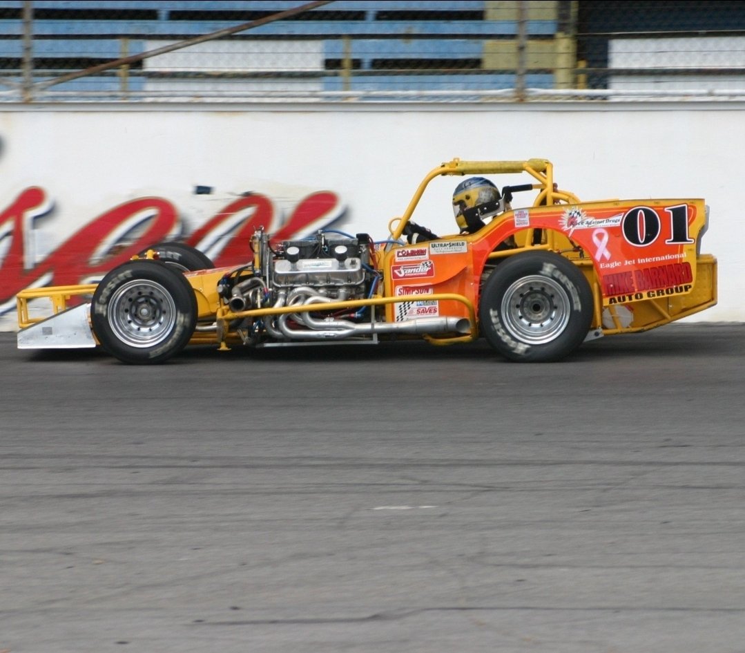 AllThingsSuperm's tweet image. 3/17/26 @AllThingsSuperm picture(s) of the day. Doug Heveron at @OswegoSpeedway 
September 2nd 2005

📸 @supermods2