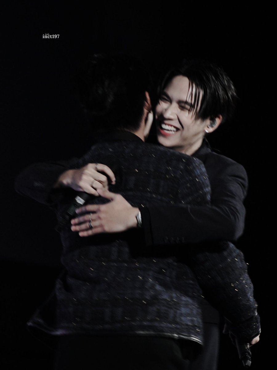 Anh_arc. tweet media