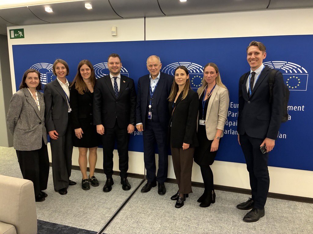 LithuaniaME's tweet photo. Minister Kastytis Žuromskas is attending the #ENVI today.Ahead of the meeting, he met with MEPs Virginijus Sinkevičius and Vytenis Andriukaitis to discuss🇱🇹EU Council Presidency in 2027.Lithuania aims to continue the EU Green Deal while strengthening competitiveness and security. https://t.co/1QqTTR3DD8