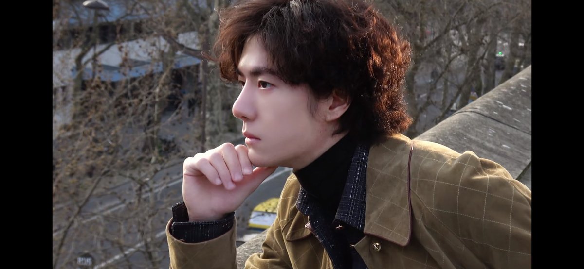 พ่อหนุ่มปารีเซียงของเจเจ้