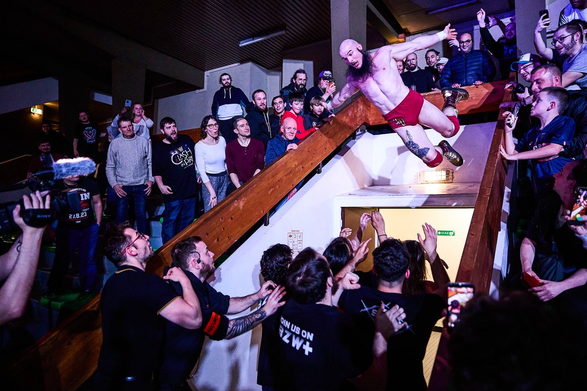 BZWrestling tweet media