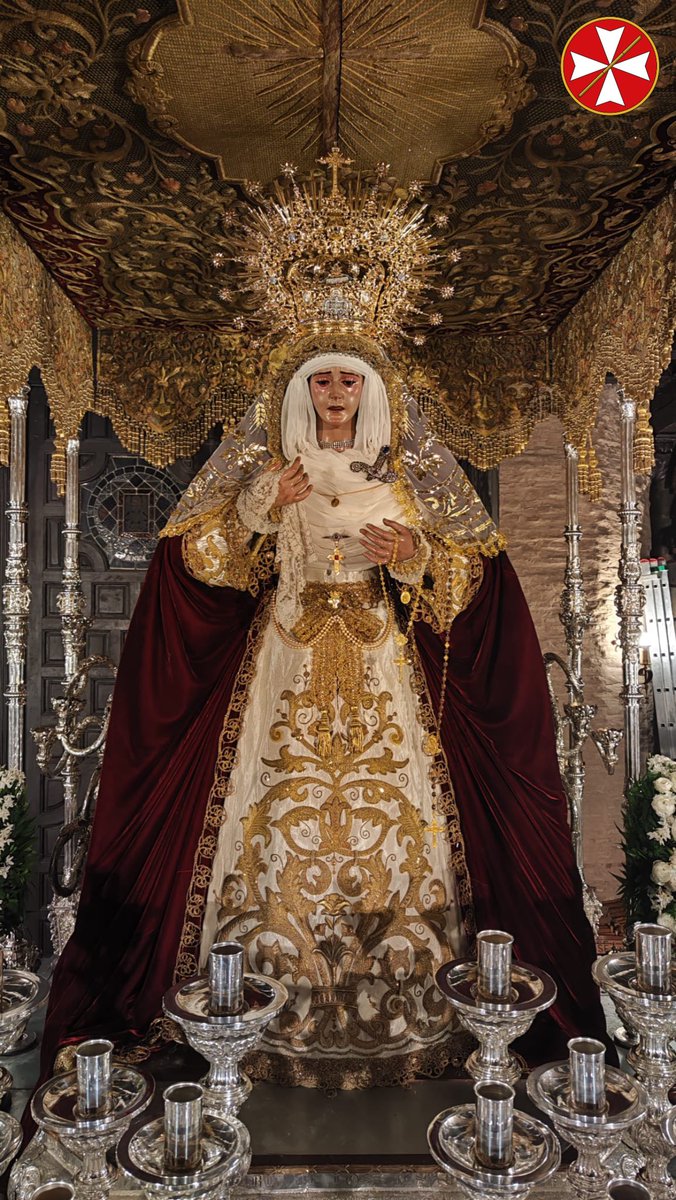 cabildomuchodxt's tweet photo. 🟣 La 𝐕𝐈𝐑𝐆𝐄𝐍 𝐃𝐄 𝐋𝐎𝐒 𝐃𝐄𝐒𝐀𝐌𝐏𝐀𝐑𝐀𝐃𝐎𝐒 de @HdadSanEsteban vestida para el próximo Martes Santo, recreando estampas antiguas con motivo del centenario fundacional de la Hermandad.
📸 Hermandad

#ElCabildo #TDSCofrade #SanEsteban100 #CentenarioSanEsteban https://t.co/251B6YuQgP