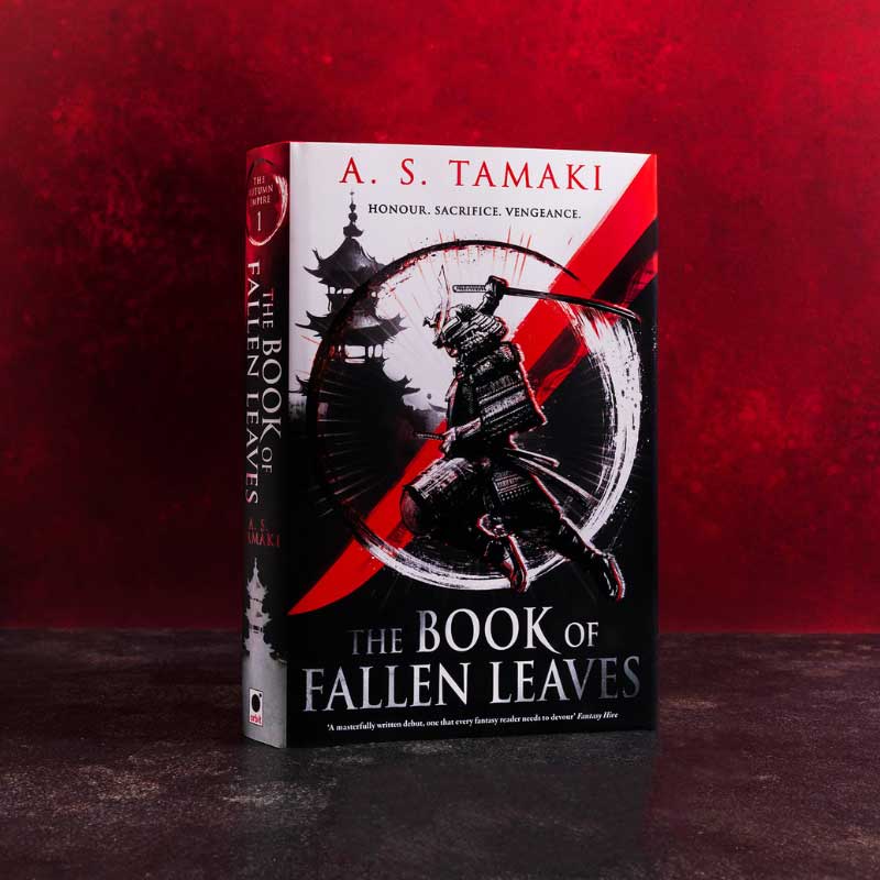 orbitbooks's tweet photo. The Book of Fallen Leaves is out TODAY! Prepare for an epic fantasy retelling of an ancient Japanese samurai saga, filled with ambition, vengeance, and sacrifice. ⚔️
#TheBookofFallenLeaves #OrbitBooks #debutfantasy #samurai #epicfantasy #fantasybooks https://t.co/yf0NuvWgFQ