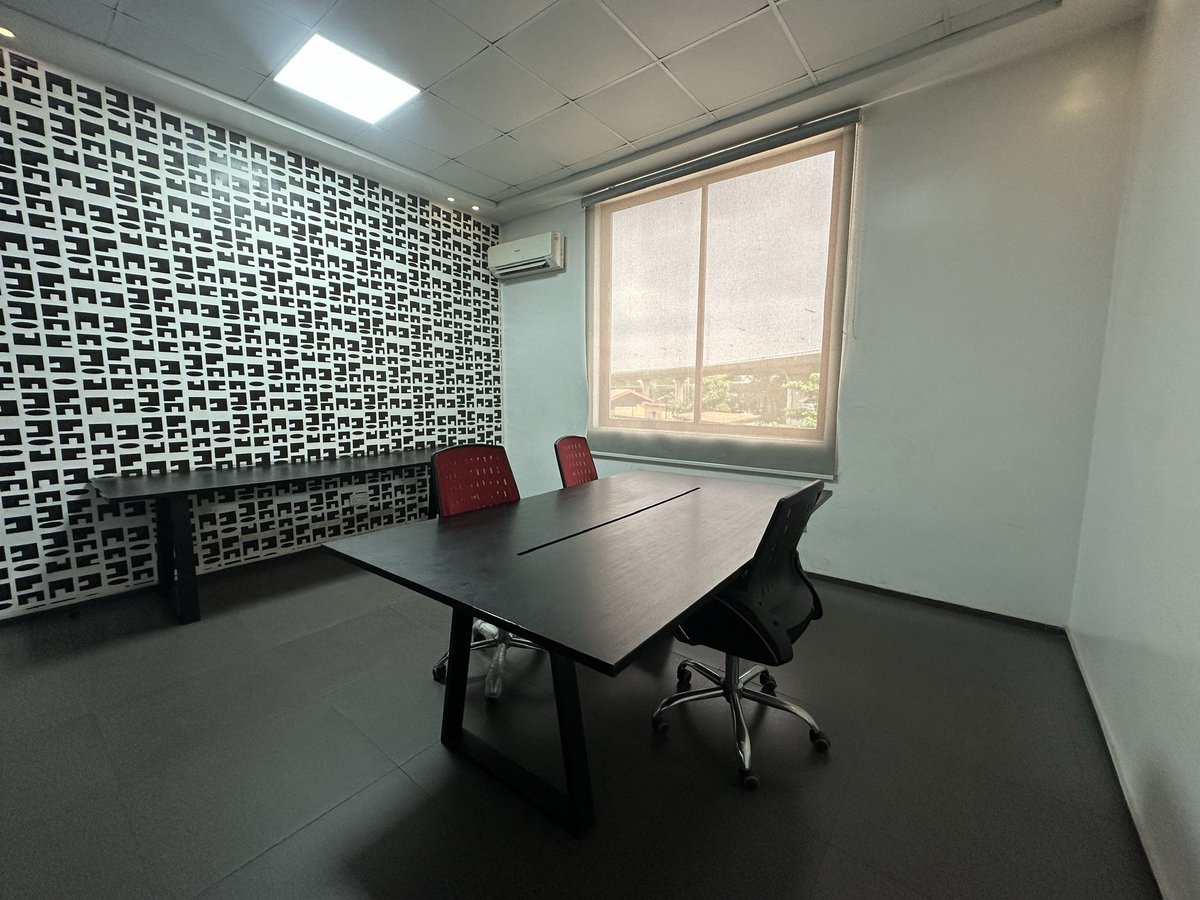 Café One tweet media