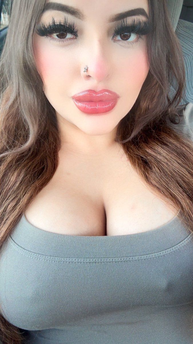 rozaemami tweet media