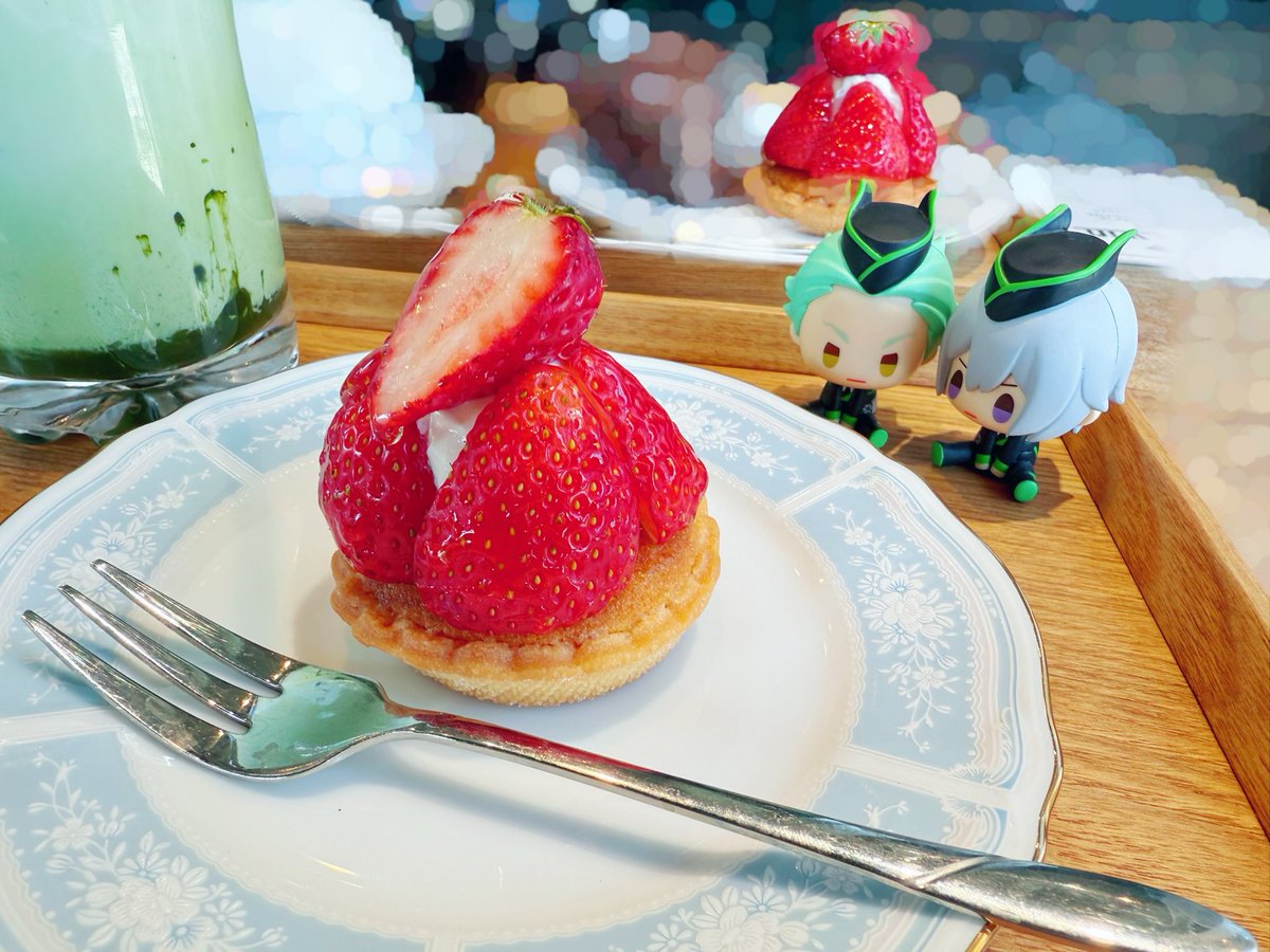 isuto_04's tweet photo. ⚡️誕生日おめでとう🍓
展も行ってきたよ🌟 https://t.co/tXNAHjedON