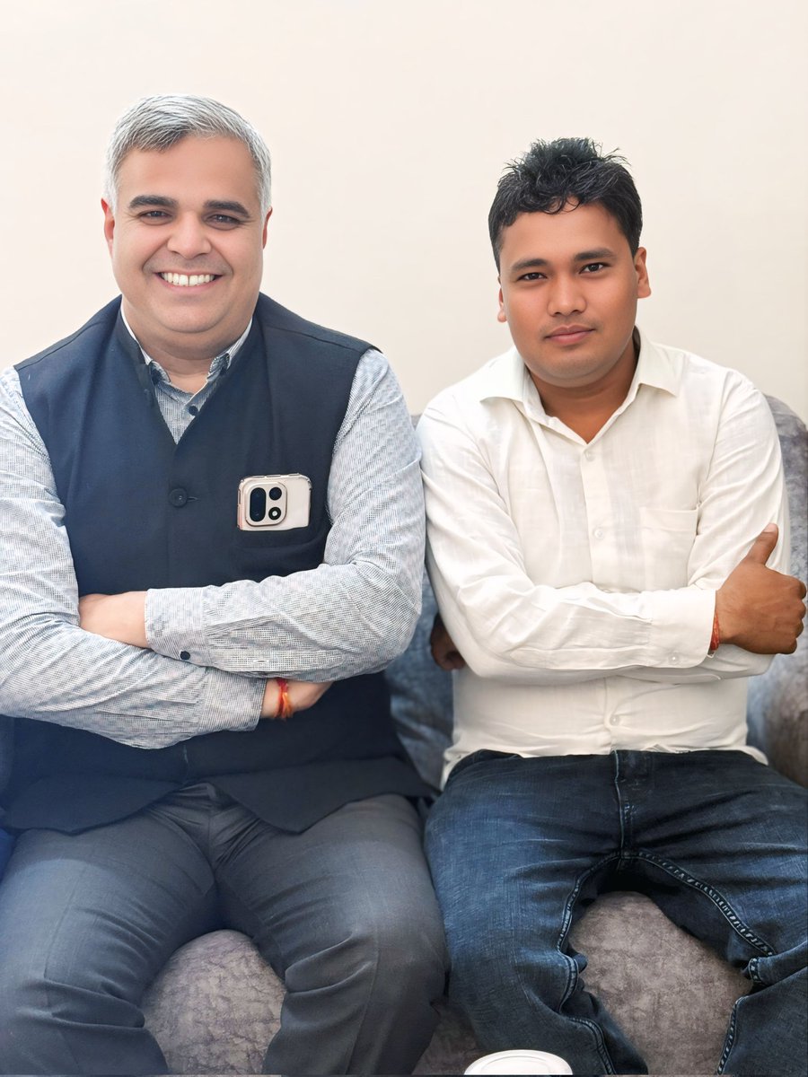 भरतपुर कांग्रेस के जिला अध्यक्ष आदरणीय बड़े भाई दिनेश सूपा जी को राजस्थान कांग्रेस कमेटी की ऑनलाइन सर्वे में सबसे ज़्यादा रेटिंग 5 स्टार मिलने  पर अध्यक्ष जी को हार्दिक बधाई एवं शुभकामनाएं।।     
<a href="/DineshSoopa/">Dinesh Soopa</a>
<a href="/dileeptarsooma/">दिलीप कामर तरसूमा (बयाना)</a>