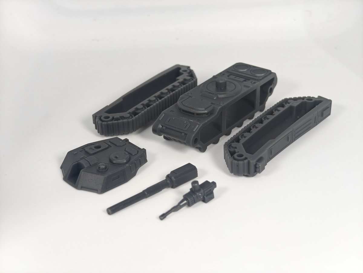 SeanSuchanya's tweet image. Finally had some success with hollowing out the fortuna tank chassis and will be able to soon begin re stocks for the centerfire store. #3dprint #miniatire