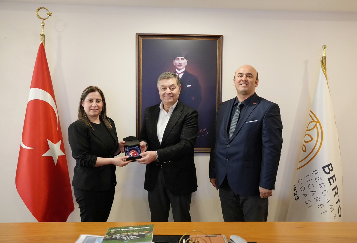 Türkiye Yardım Sevenler Derneği Dikili Şubesi tweet media