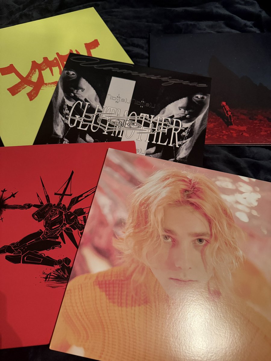 xXx_†-gwenyth-†_xXx tweet media