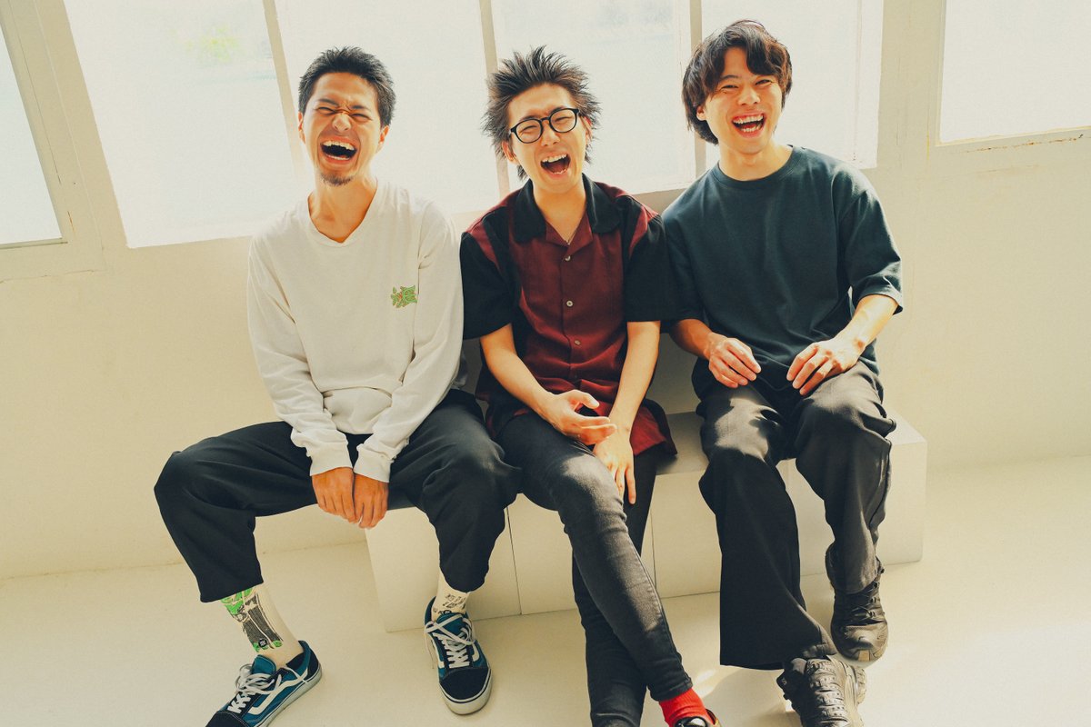 skream_japan's tweet photo. Dear Chambers、初のデジタル・アルバム『To be here』4/1リリース。新曲「Someday」＋未配信楽曲5曲含む全9曲で構成
https://t.co/SZ6rbttUtO

#DearChambers https://t.co/rC7z46Igjl