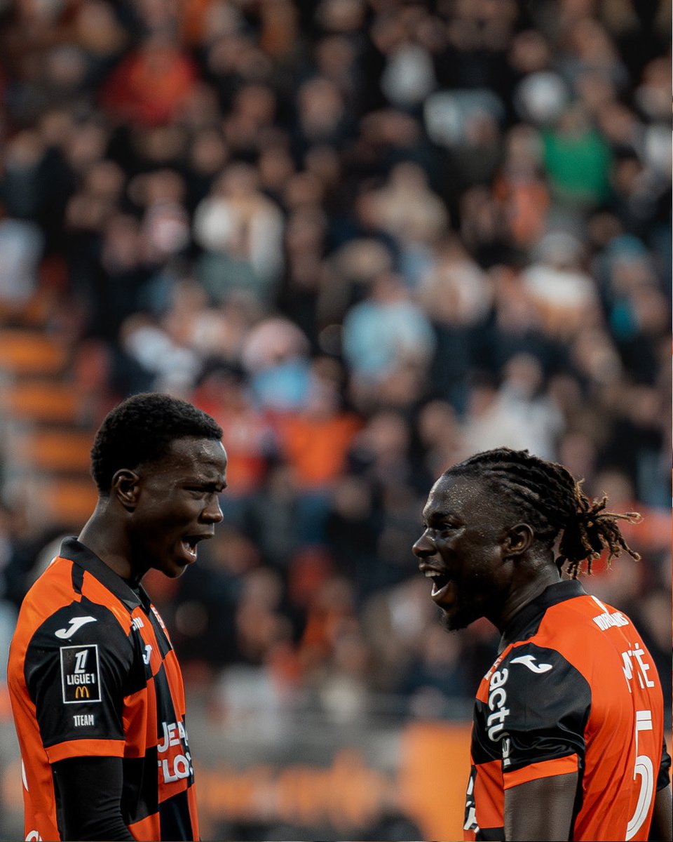 FC LORIENT 🐟 tweet media