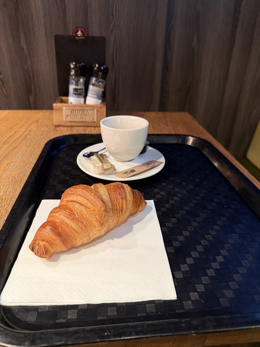 Nigel Vause tweet media