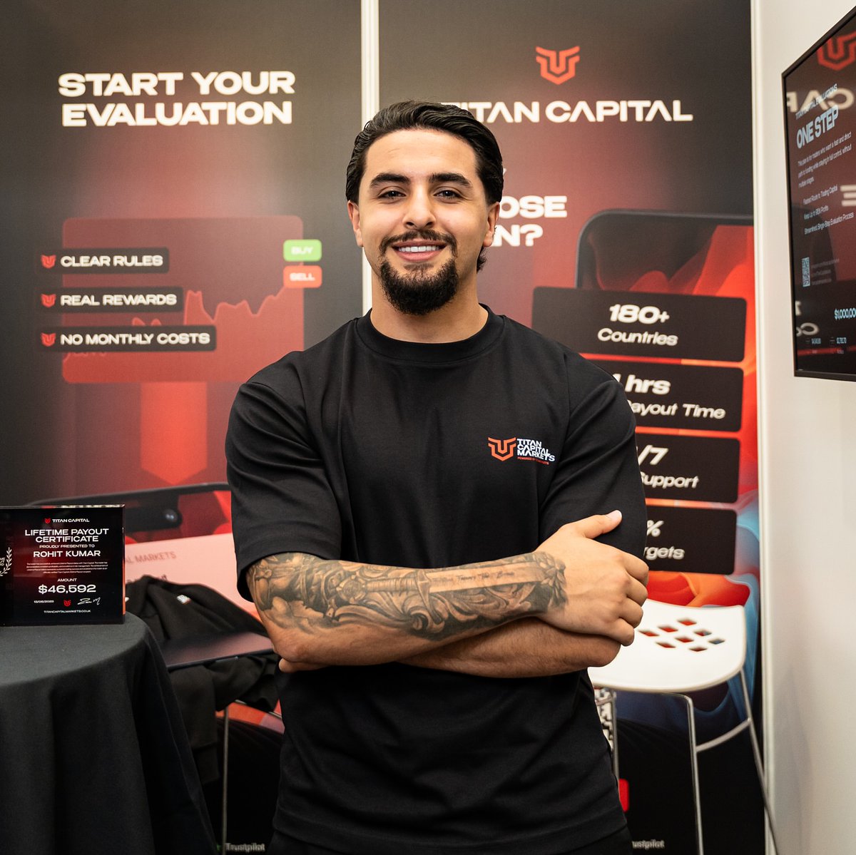 Rayan Hadid tweet media