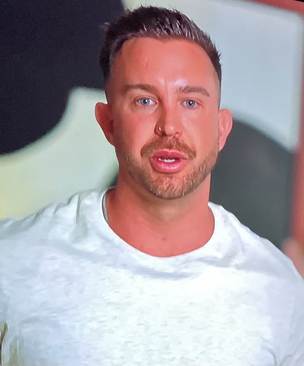 BDavin22 tweet media