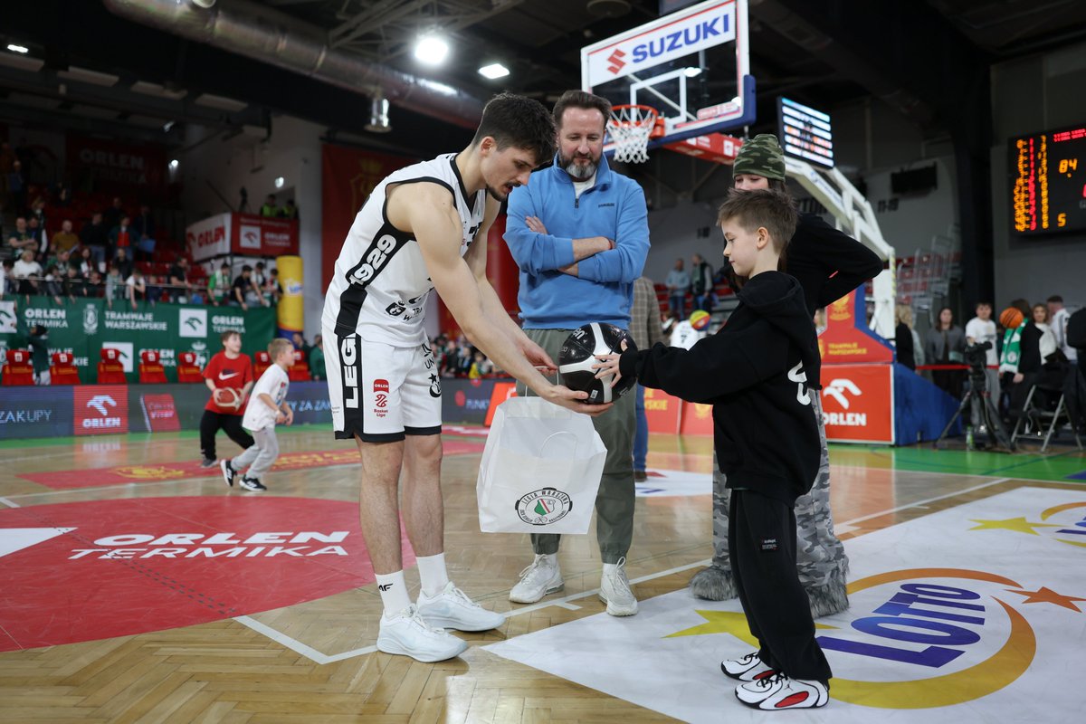 𝐌𝐈𝐒𝐓𝐑𝐙 𝐏𝐎𝐋𝐒𝐊𝐈🏆 tweet media