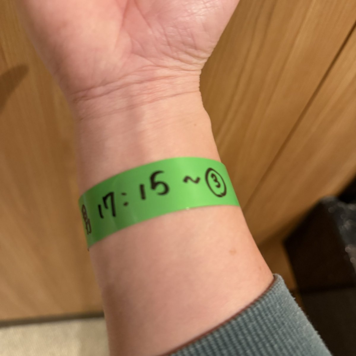 セスコーエン@圧倒的エナジー構図 tweet media