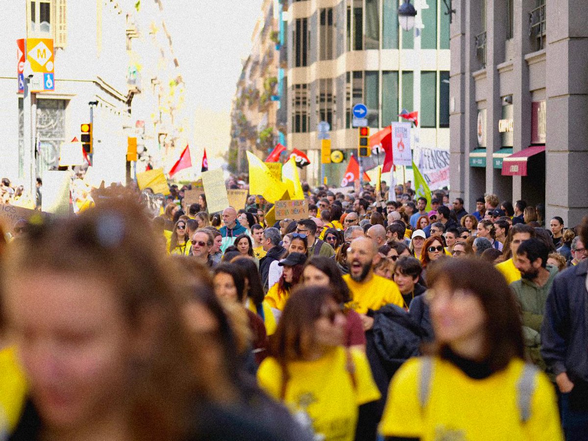 Anticapitalistes tweet media