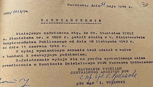 Dziś będzie o Katarzynie Kieli, szefowej TVN. Dokumenty odkryłam w IPN. Zaczniemy od dziadka Stanisława - funkcjonariusza Ministerstwa Bezpieczeństwa Publicznego, który walczył „z reakcyjnymi bandami”. Zaczynamy 🧵