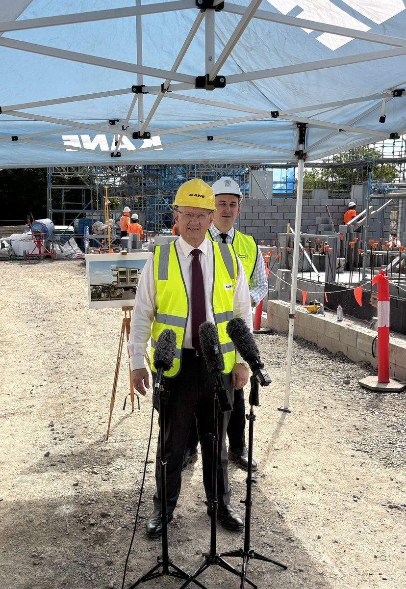 Shayne Neumann tweet media