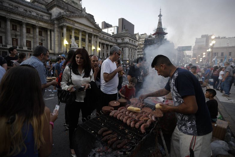 Hector Lencina tweet media