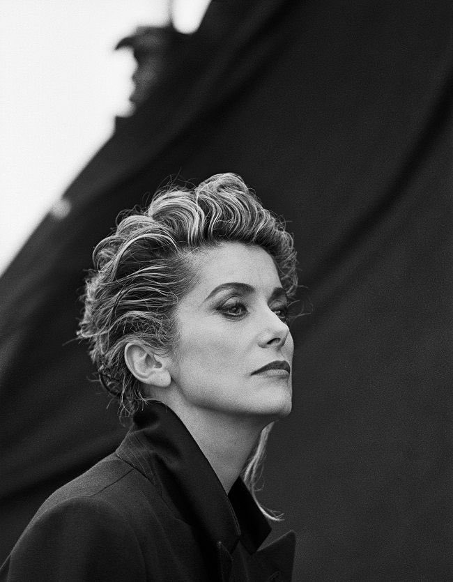 Laurence tweet media