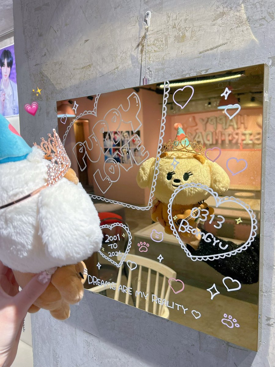 ʙᴏᴍ🧸ྀི tweet media