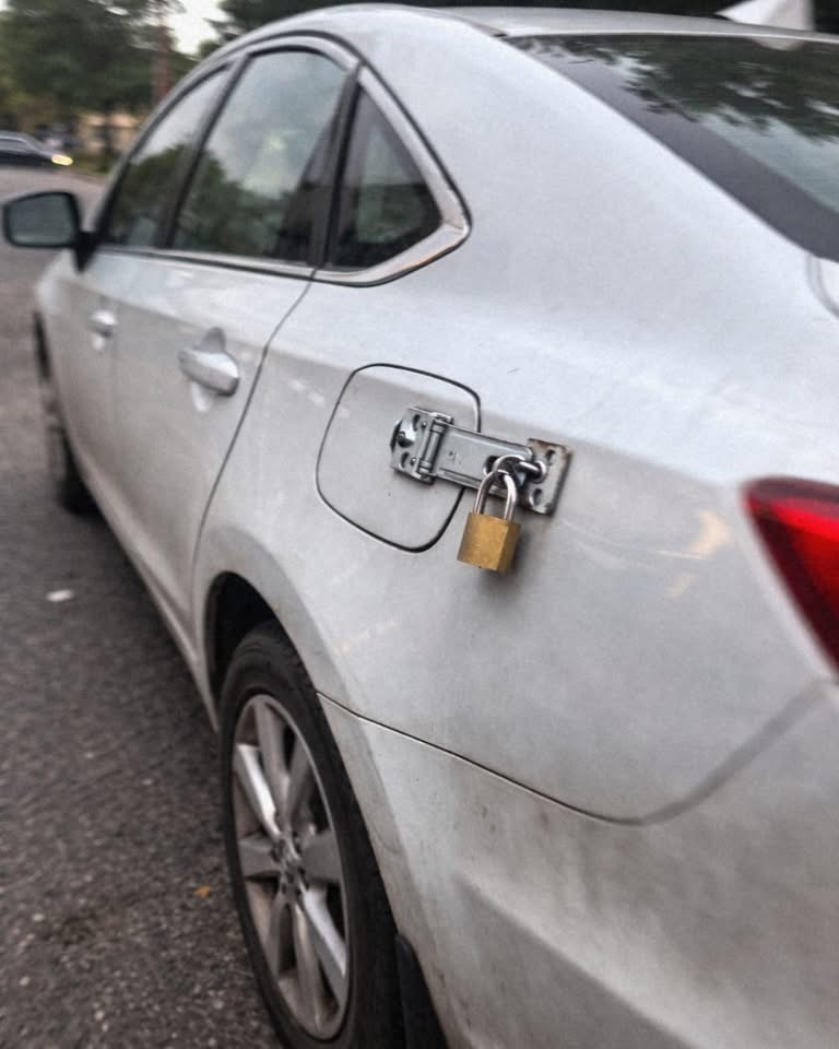 Irena Buzarewicz tweet media