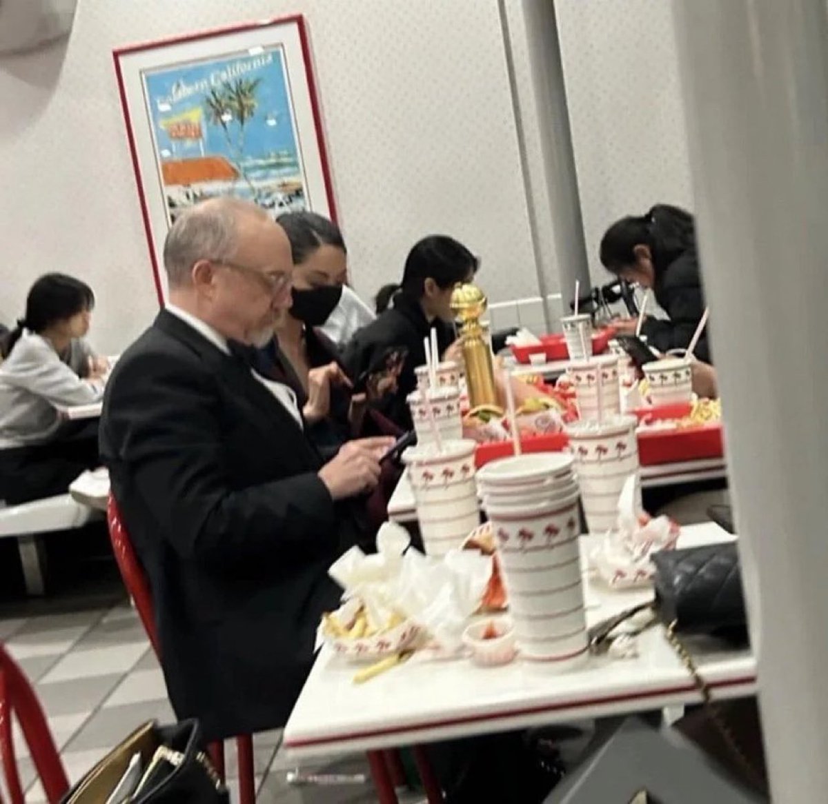 Michael Warburton tweet media