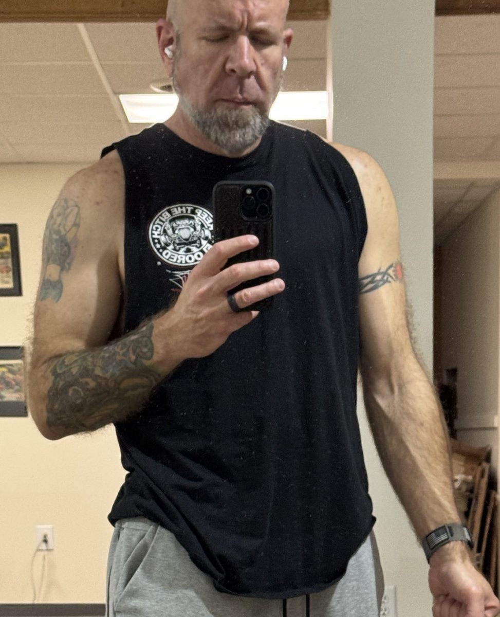 Rogerb813 tweet media