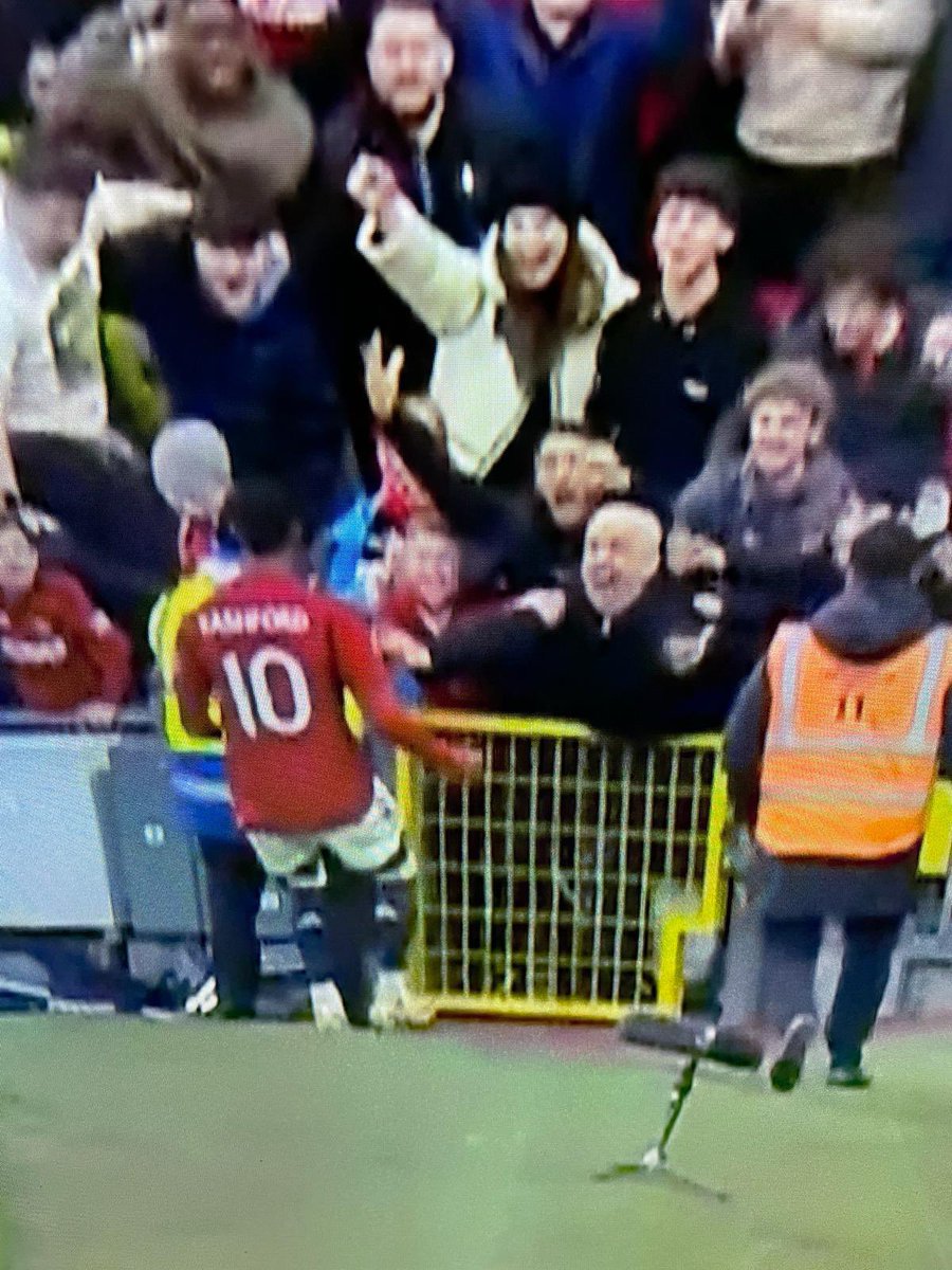 BoylePete1970 BIG OLD PETE tweet media