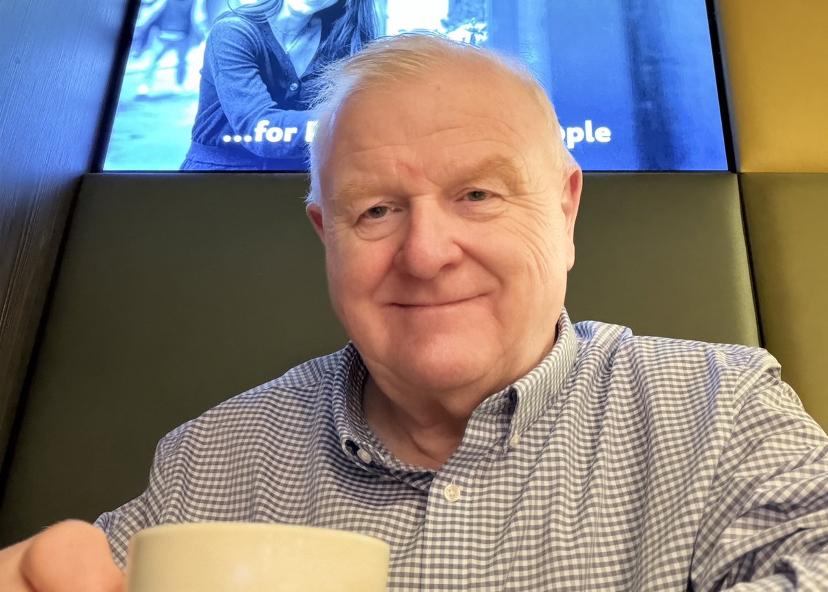 Nigel Vause tweet media