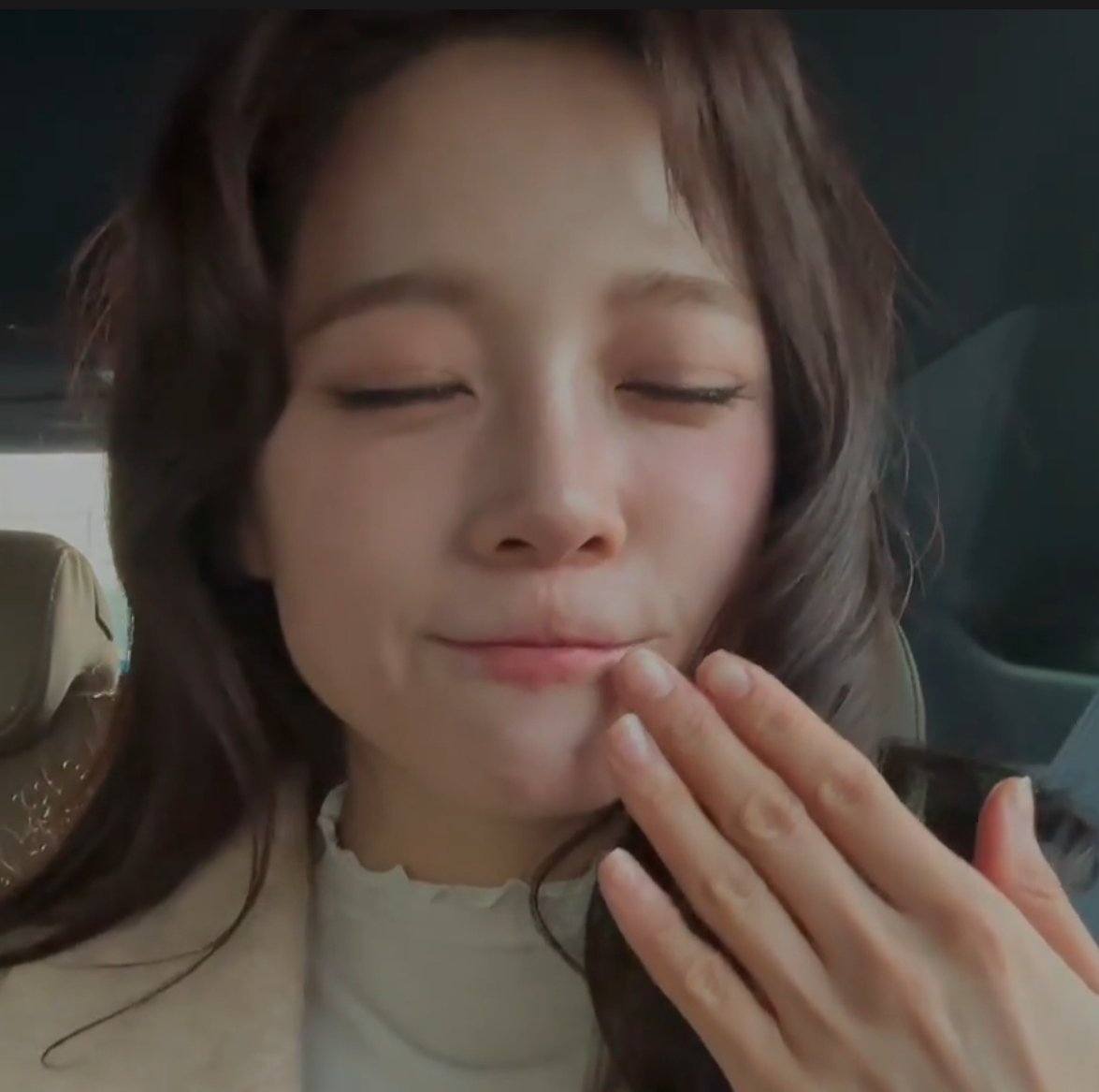 Kimdc828's tweet photo. 완전 개죽이자나ㅜㅜㅜㅜㅠ https://t.co/nvfGi4RqLk