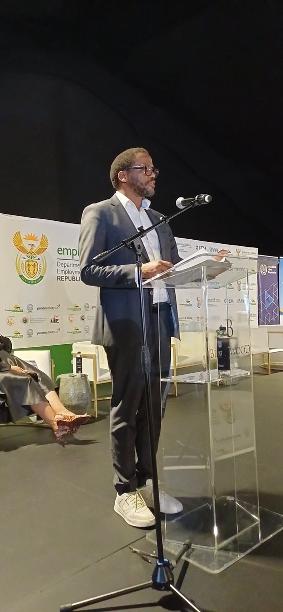 _cosatu's tweet photo. @DmJomo @deptoflabour @SAfmRadio Occupational Health and Safety at the workplace is not an obstacle to productivity but a catalyst to enhanced productivity argues the Deputy Minister of Employment and Labour @DmJomo delivering the keynote address at #OHSConference at Boksburg
@deptoflabour
@SAfmRadio https://t.co/7V5geLQrO9
