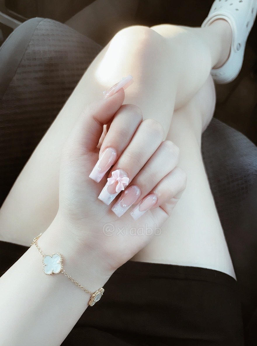 𝜲𝒊𝜶 🪽 tweet media