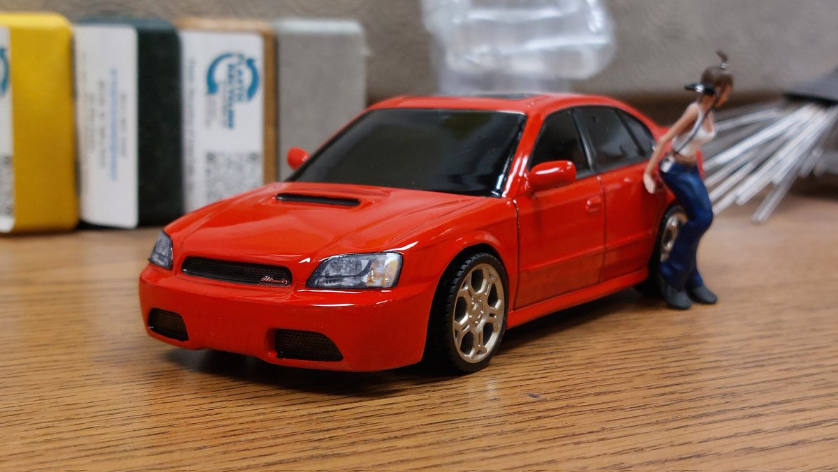 PrintedLeander tweet media