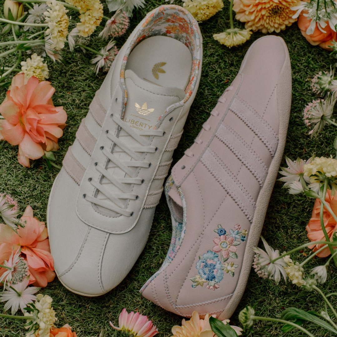 adidasOriginalsとLIBERTY LONDONによるコラボレートコレクションが