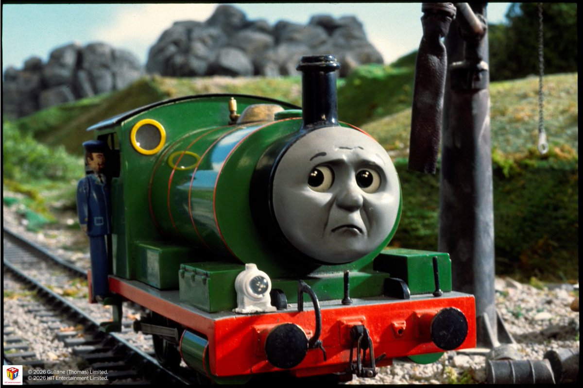 ←入社初日 / 1年経った今→ #新卒の成長 #頼もしい #thomasandfriends