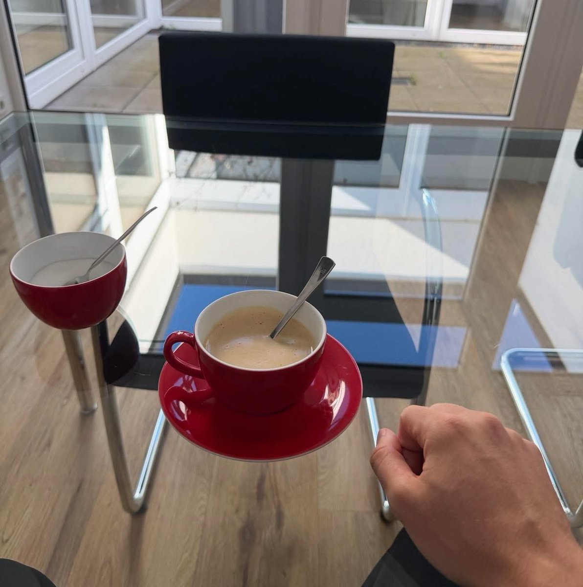 atchinator tweet media