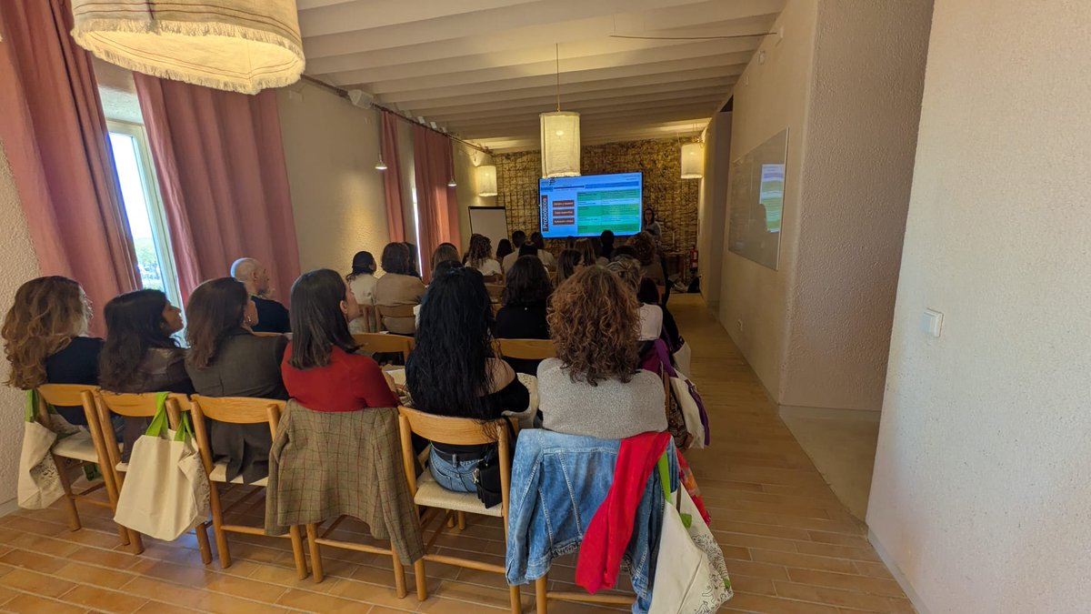 ¡Nueva ronda de sesiones! #JornadaSEFAC
🔴Obesidad: nuevos retos y actuación desde el mostrador
🔴Del conocimiento a la dispensación: microbiota humana y probióticos en farmacia comunitaria
🔴Paciente anticoagulado y farmacia comunitaria. Actualización y oportunidades de mejora